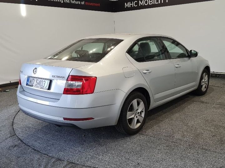 Photo 3 VIN: TMBAC7NE9J0062765 - SKODA OCTAVIA 