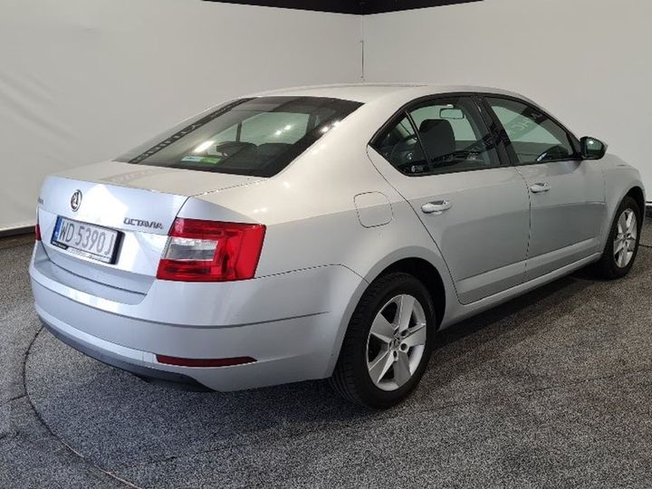 Photo 3 VIN: TMBAC7NE9J0071692 - SKODA OCTAVIA 