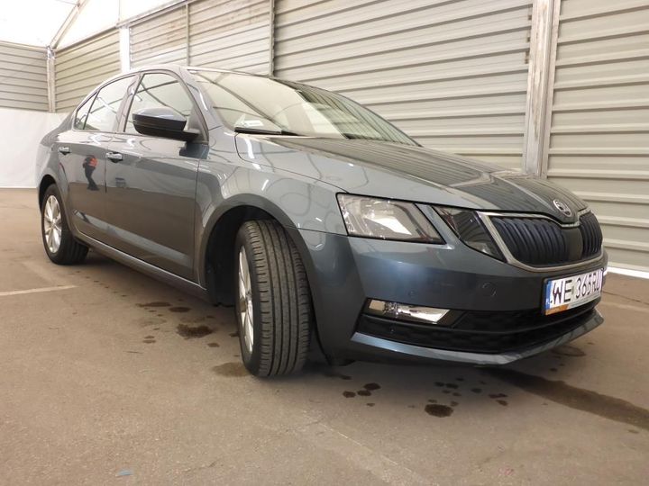 Photo 2 VIN: TMBAC7NE9J0186647 - SKODA OCTAVIA 