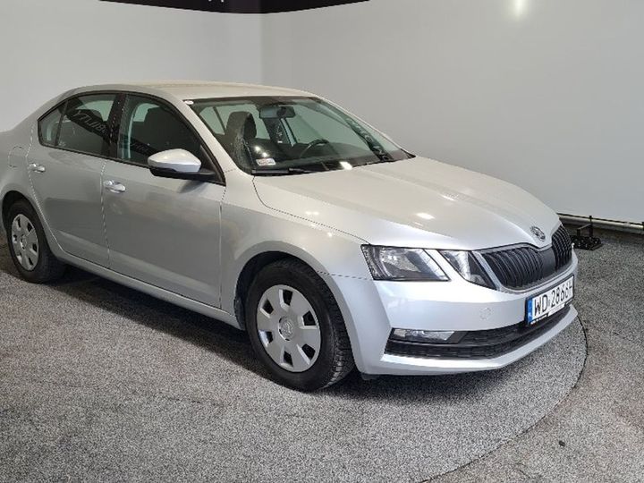 Photo 4 VIN: TMBAF7NE3J0256666 - SKODA OCTAVIA 