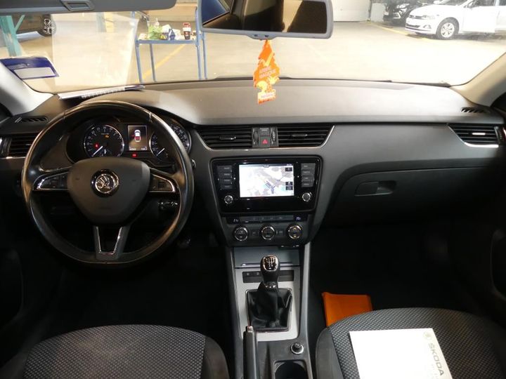 Photo 8 VIN: TMBAF7NE5G0258797 - SKODA OCTAVIA 