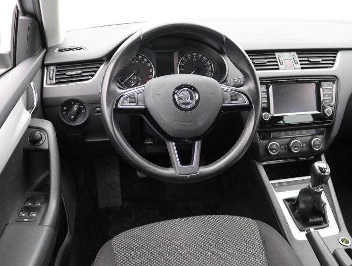 Photo 9 VIN: TMBAF7NE9H0053629 - SKODA OCTAVIA 