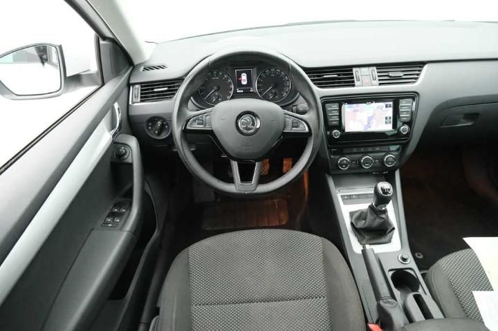 Photo 9 VIN: TMBAF7NE9H0146098 - SKODA OCTAVIA 