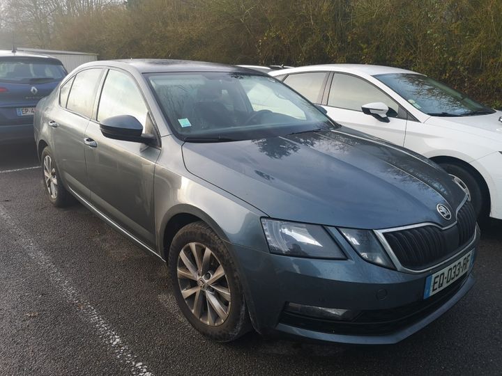 Photo 2 VIN: TMBAG7NE0J0137809 - SKODA OCTAVIA 