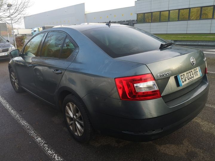 Photo 3 VIN: TMBAG7NE0J0137809 - SKODA OCTAVIA 