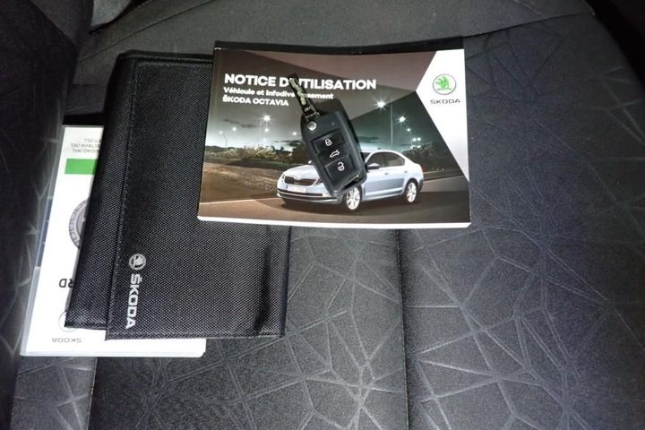 Photo 6 VIN: TMBAG7NE1J0354463 - SKODA OCTAVIA 