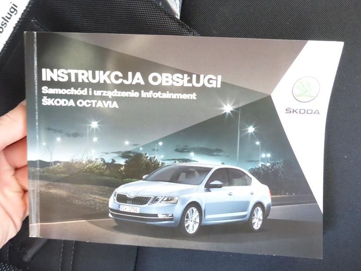 Photo 17 VIN: TMBAG7NE4J0125937 - SKODA OCTAVIA 