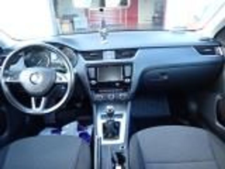 Photo 5 VIN: TMBAG7NE6H0012386 - SKODA OCTAVIA 