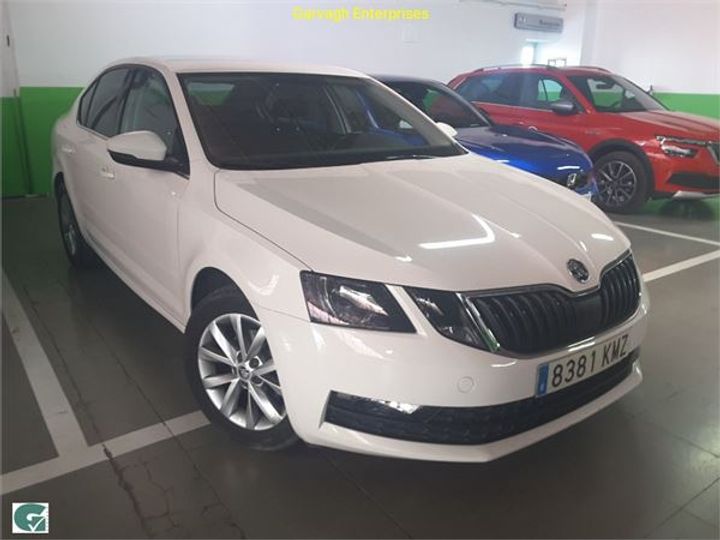 Photo 21 VIN: TMBAG7NE6J0367595 - SKODA OCTAVIA 