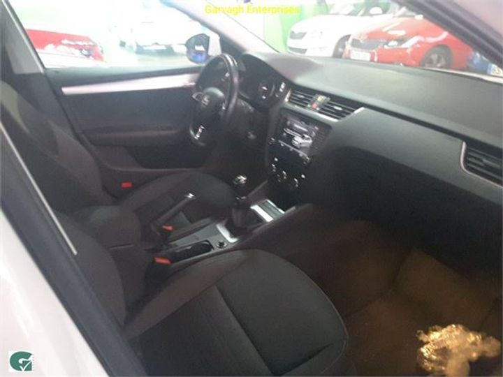 Photo 6 VIN: TMBAG7NE6J0367595 - SKODA OCTAVIA 