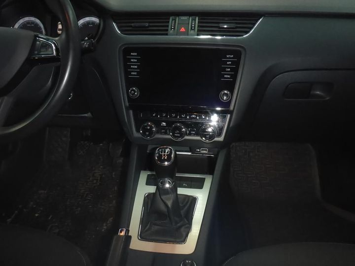 Photo 6 VIN: TMBAG7NE6K0046352 - SKODA OCTAVIA 