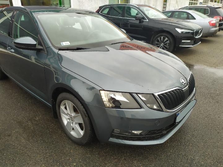 Photo 10 VIN: TMBAG7NE6K0068271 - SKODA OCTAVIA 