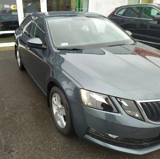 Photo 9 VIN: TMBAG7NE6K0068271 - SKODA OCTAVIA 