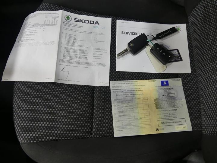 Photo 11 VIN: TMBAG7NE7G0270835 - SKODA OCTAVIA 