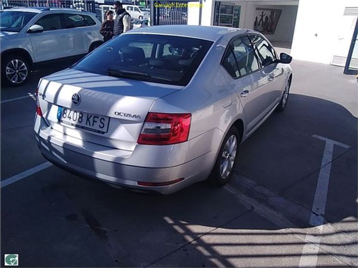 Photo 23 VIN: TMBAG7NE7J0151867 - SKODA OCTAVIA 