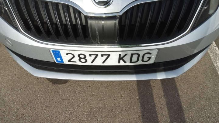 Photo 10 VIN: TMBAG7NE8J0153739 - SKODA OCTAVIA 