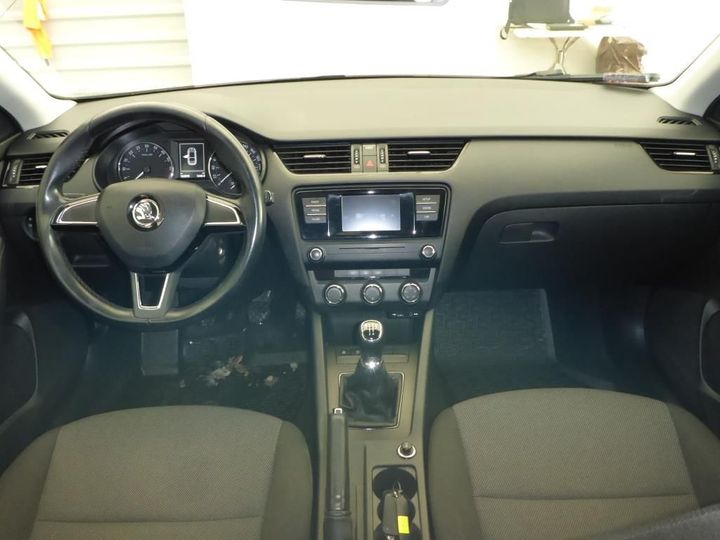 Photo 5 VIN: TMBAG7NE9G0184538 - SKODA OCTAVIA 