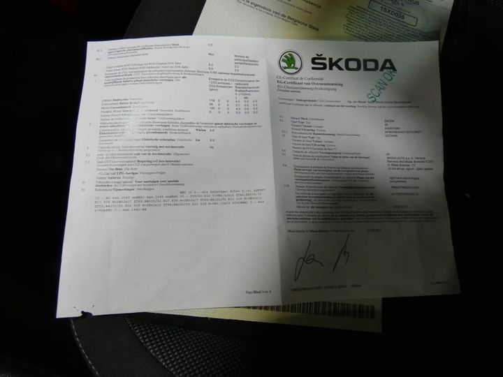 Photo 14 VIN: TMBAG7NE9J0110267 - SKODA OCTAVIA 