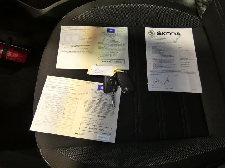 Photo 17 VIN: TMBAG7NE9J0110267 - SKODA OCTAVIA 