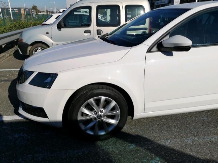 Photo 14 VIN: TMBAG7NEXJ0011294 - SKODA OCTAVIA 