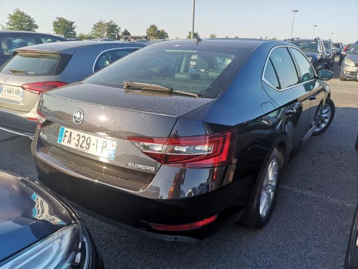 Photo 17 VIN: TMBAG7NP0J7611492 - SKODA SUPERB 