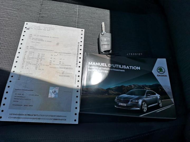 Photo 18 VIN: TMBAG7NP1J7535121 - SKODA SUPERB 