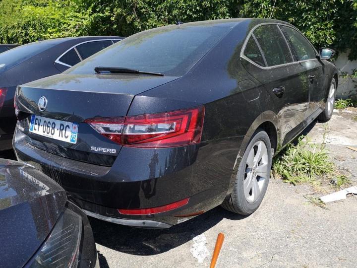 Photo 7 VIN: TMBAG7NP1J7535121 - SKODA SUPERB 