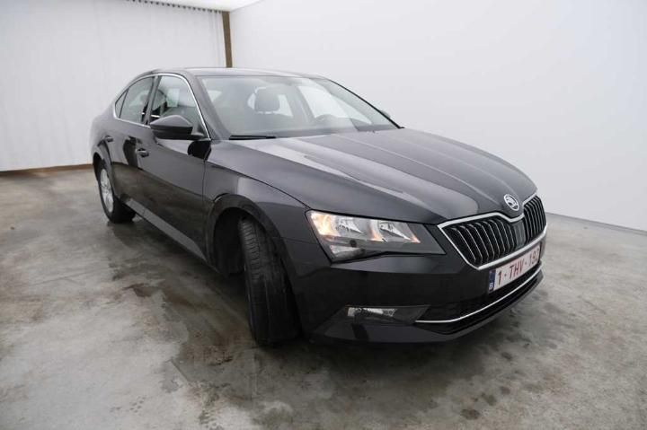 Photo 8 VIN: TMBAG7NP1J7544157 - SKODA SUPERB 