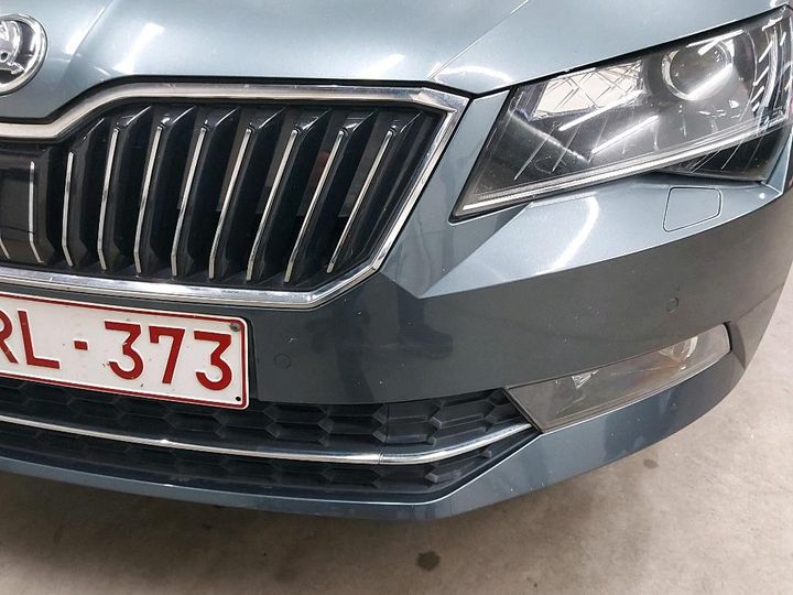 Photo 12 VIN: TMBAG7NP1J7591558 - SKODA SUPERB 