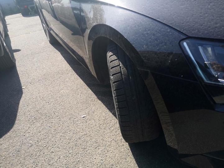 Photo 16 VIN: TMBAG7NP1J7610349 - SKODA SUPERB 