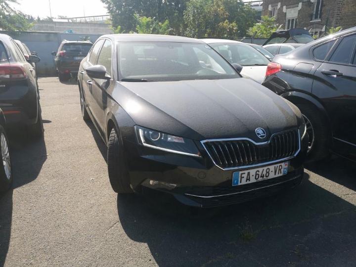 Photo 4 VIN: TMBAG7NP1J7610349 - SKODA SUPERB 