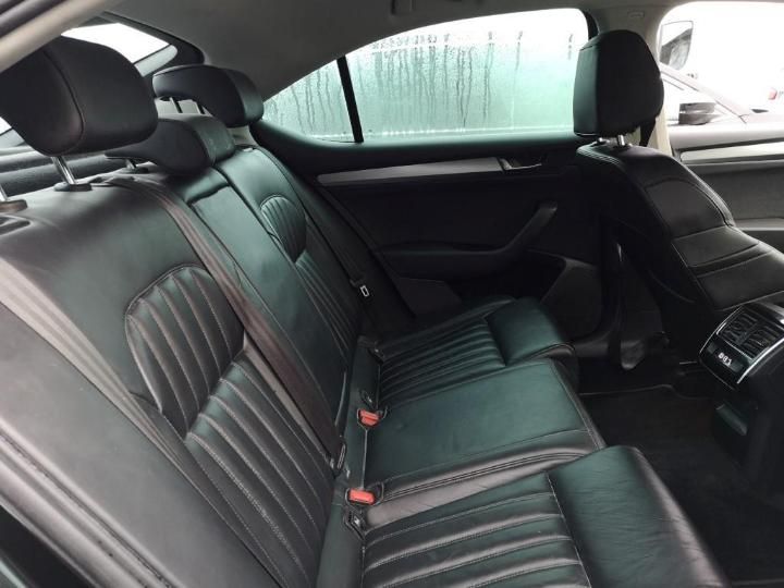 Photo 2 VIN: TMBAG7NP1J7610870 - SKODA SUPERB 