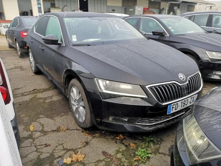 Photo 4 VIN: TMBAG7NP1J7610870 - SKODA SUPERB 