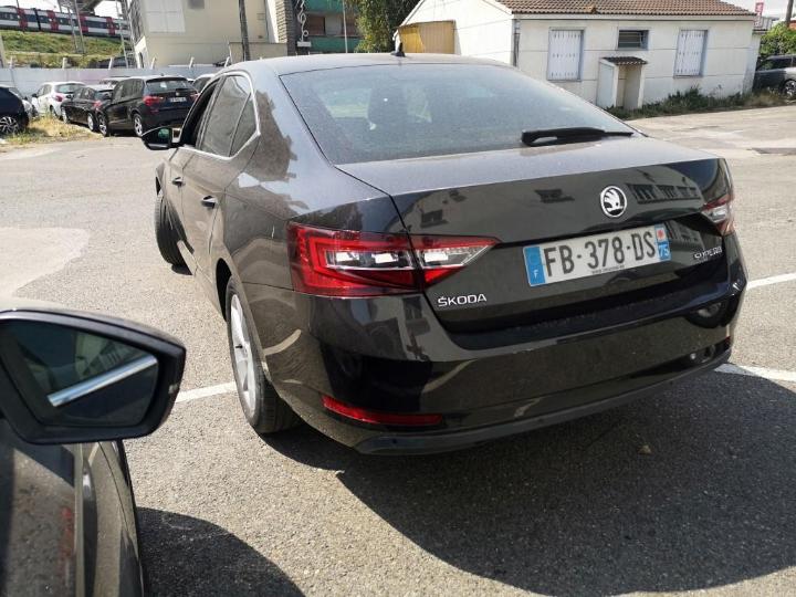 Photo 14 VIN: TMBAG7NP1J7611453 - SKODA SUPERB 