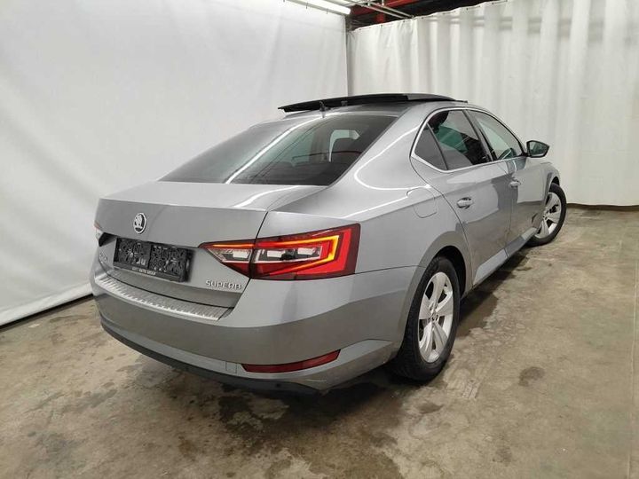 Photo 1 VIN: TMBAG7NP1K7058692 - SKODA SUPERB 