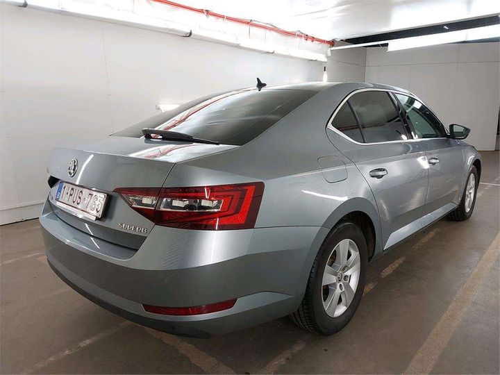 Photo 2 VIN: TMBAG7NP2H7027959 - SKODA SUPERB 