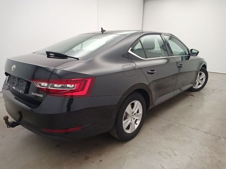 Photo 2 VIN: TMBAG7NP2H7028609 - SKODA SUPERB 