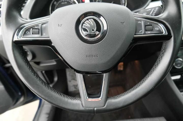 Photo 27 VIN: TMBAG7NP2H7544064 - SKODA SUPERB 