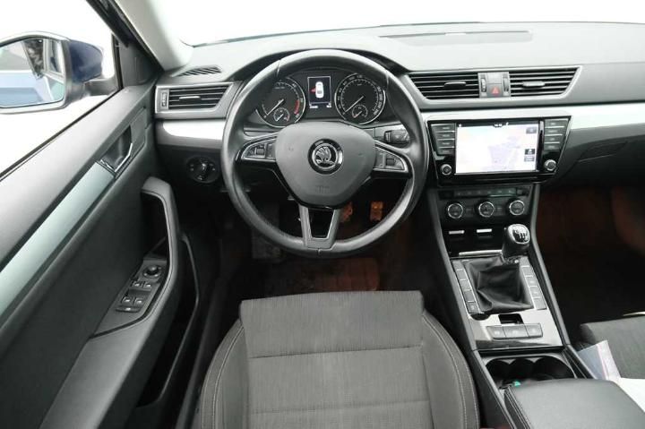 Photo 9 VIN: TMBAG7NP2H7544064 - SKODA SUPERB 