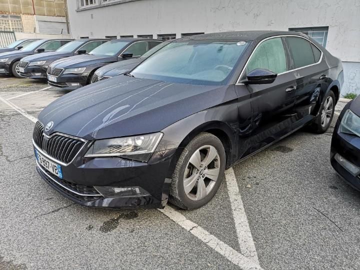 Photo 1 VIN: TMBAG7NP2J7602552 - SKODA SUPERB 