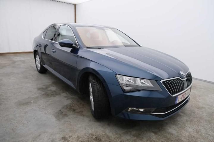 Photo 8 VIN: TMBAG7NP3H7032135 - SKODA SUPERB 