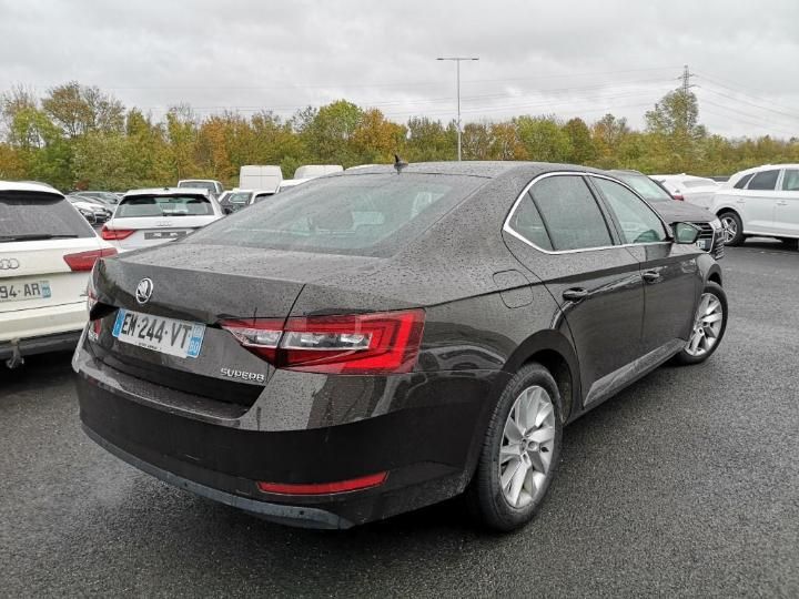 Photo 4 VIN: TMBAG7NP3H7552383 - SKODA SUPERB 