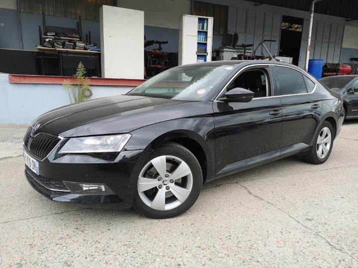 Photo 1 VIN: TMBAG7NP3J7535217 - SKODA SUPERB 