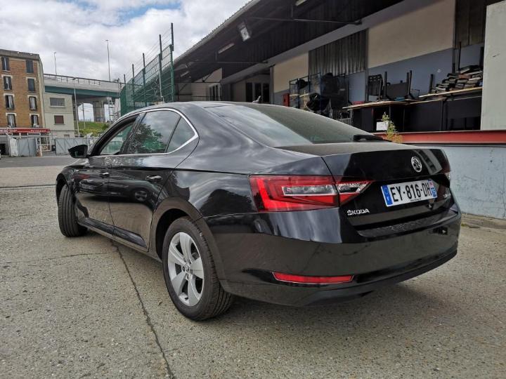 Photo 3 VIN: TMBAG7NP3J7535217 - SKODA SUPERB 