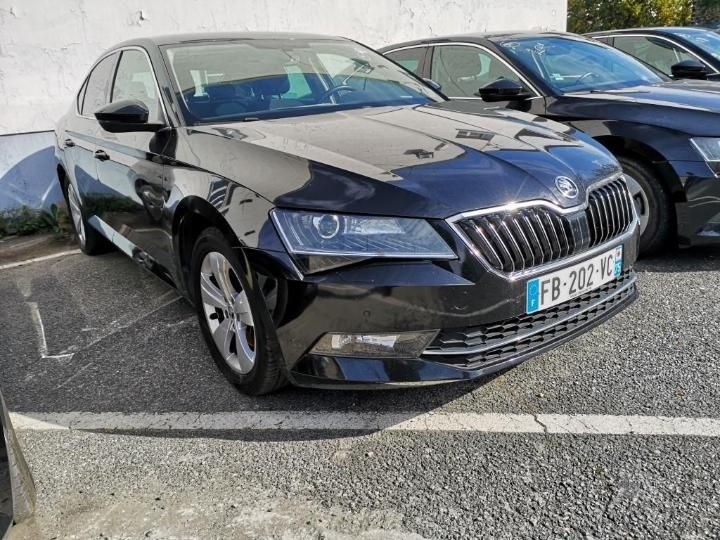 Photo 12 VIN: TMBAG7NP3J7603774 - SKODA SUPERB 