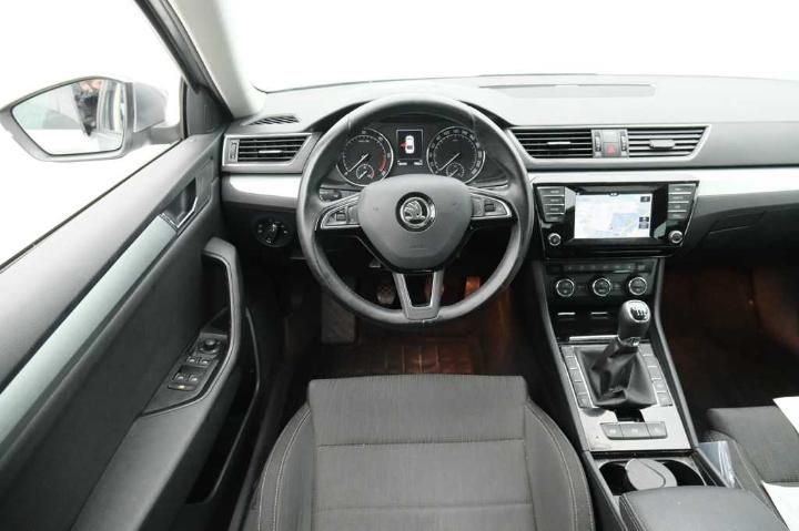 Photo 9 VIN: TMBAG7NP4G7025127 - SKODA SUPERB 