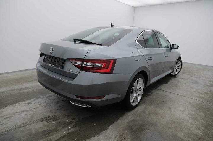 Photo 2 VIN: TMBAG7NP4H7557091 - SKODA SUPERB 