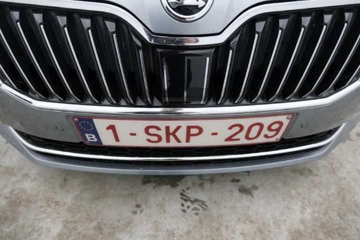 Photo 5 VIN: TMBAG7NP4H7557091 - SKODA SUPERB 