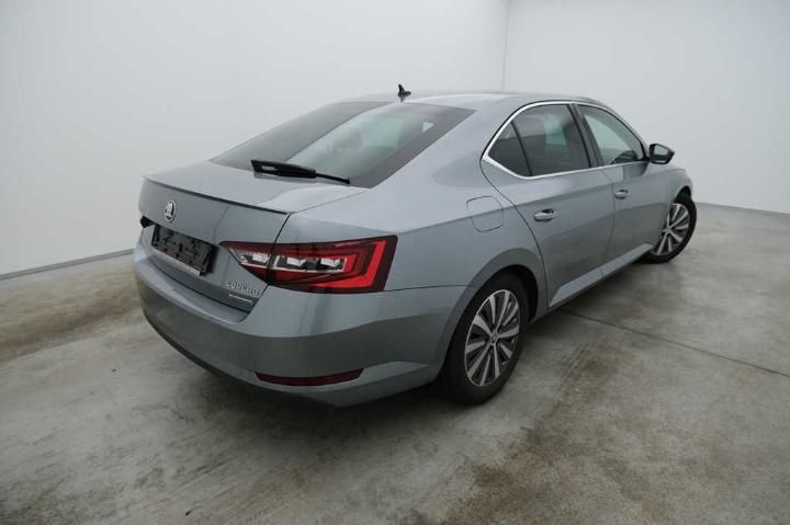 Photo 2 VIN: TMBAG7NP5H7556113 - SKODA SUPERB 