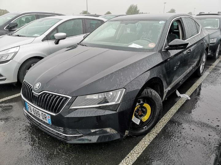 Photo 1 VIN: TMBAG7NP6J7592673 - SKODA SUPERB 